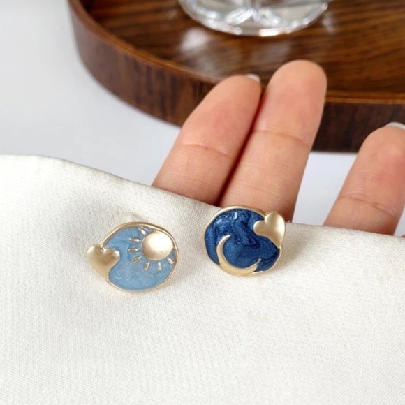 stainless-steel  Earrings for Woman - Picture 1 of 5